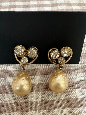 Freirich Gold Heart Drop clip Earrings with Crystal Accents